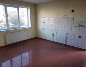 Ház 4 szobák kiadó on Cluj-napoca, Zóna Zorilor