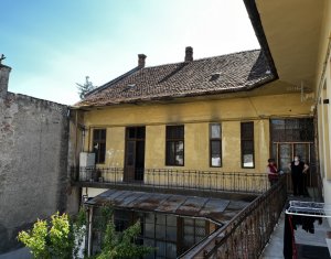 Üzlethelyiség kiadó on Cluj-napoca, Zóna Centru