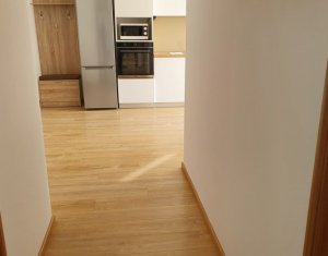 Lakás 3 szobák kiadó on Floresti