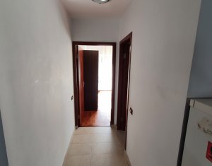 Appartement 3 chambres à louer dans Floresti
