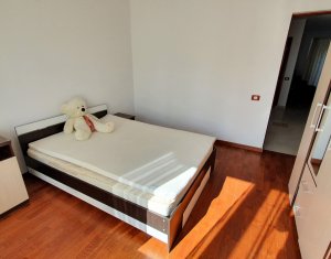 Appartement 3 chambres à louer dans Floresti