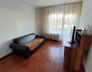Appartement 3 chambres à louer dans Floresti