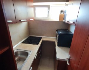 Appartement 3 chambres à louer dans Floresti