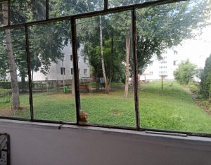 Lakás 3 szobák eladó on Cluj-napoca, Zóna Manastur