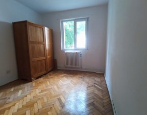 Lakás 3 szobák eladó on Cluj-napoca, Zóna Manastur