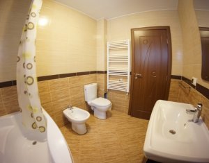 Appartement 3 chambres à louer dans Cluj-napoca, zone Marasti