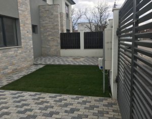Maison 4 chambres à vendre dans Cluj-napoca, zone Marasti