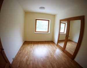 Birou de inchiriat in Zorilor, zona Gradinii Botanice, 120 mp, terasa, gradina