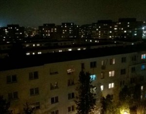 Garzon eladó on Cluj-napoca, Zóna Manastur