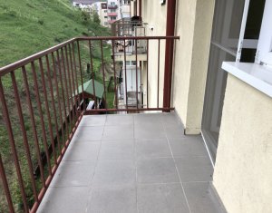 Lakás 1 szobák eladó on Floresti