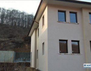 Ház 4 szobák eladó on Floresti