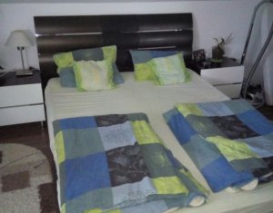 Lakás 3 szobák eladó on Floresti