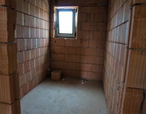 Lakás 4 szobák eladó on Cluj-napoca, Zóna Manastur