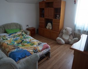 Maison 5 chambres à vendre dans Floresti