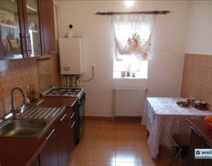 , 40m2 dans Floresti