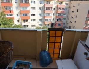 Lakás 3 szobák eladó on Cluj-napoca, Zóna Manastur