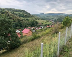 Telek eladó on Tauti