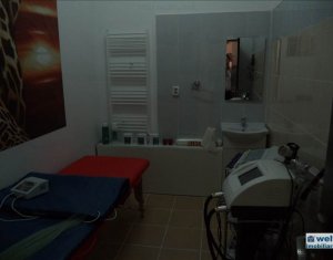 Espace Commercial à vendre dans Cluj-napoca