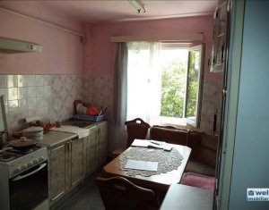 Lakás 3 szobák eladó on Cluj-napoca, Zóna Manastur