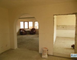 Maison 6 chambres à vendre dans Gilau