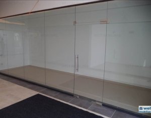 Espace Commercial à louer, 14m2 dans Cluj-napoca