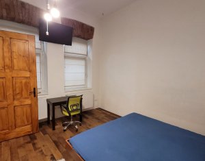Appartement 4 chambres à louer dans Cluj-napoca, zone Centru