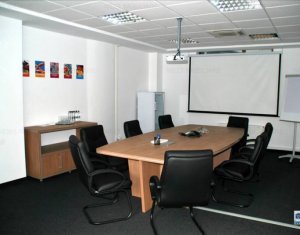 Bureau à louer dans Cluj-napoca, zone Centru