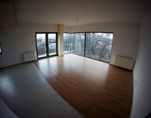 Maison 10 chambres à vendre dans Cluj-napoca, zone Centru