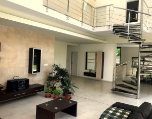 Maison 10 chambres à vendre dans Cluj-napoca, zone Centru