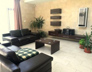 Maison 10 chambres à vendre dans Cluj-napoca, zone Centru