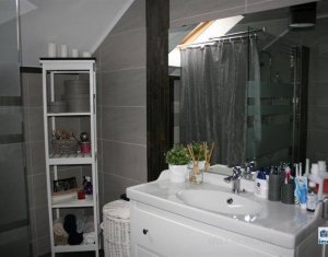 Maison 5 chambres à vendre dans Cluj-napoca, zone Centru