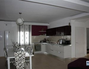 Maison 5 chambres à vendre dans Cluj-napoca, zone Centru