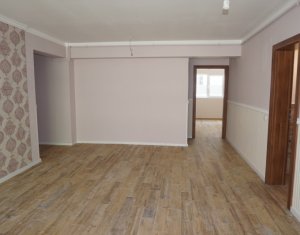Appartement 3 chambres à vendre dans Cluj-napoca, zone Gheorgheni