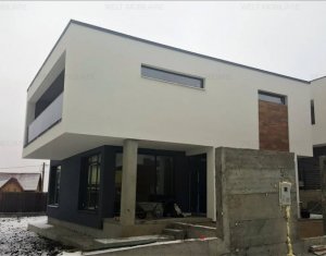 Maison 4 chambres à vendre dans Cluj-napoca, zone Europa