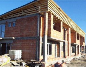 Maison 4 chambres à vendre dans Cluj-napoca