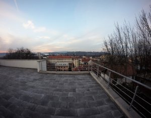 Ház 10 szobák eladó on Cluj-napoca, Zóna Centru
