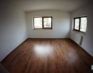 Maison 5 chambres à louer dans Cluj-napoca, zone Andrei Muresanu