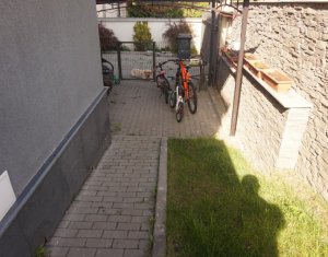 Ház 5 szobák eladó on Cluj-napoca, Zóna Andrei Muresanu