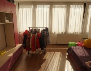 Ház 5 szobák eladó on Cluj-napoca, Zóna Andrei Muresanu