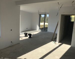 Maison 4 chambres à vendre dans Cluj-napoca, zone Borhanci