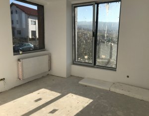 Maison 4 chambres à vendre dans Cluj-napoca, zone Borhanci