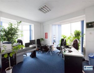 Bureau à louer dans Cluj-napoca, zone Centru