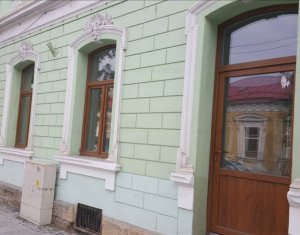 Bureau à vendre, 115m2 dans Cluj-napoca, zone Centru