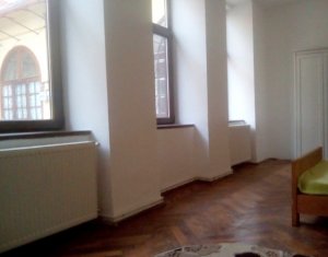 Appartement 2 chambres à louer dans Cluj-napoca, zone Centru