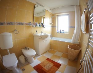 Appartement 3 chambres à louer dans Cluj-napoca, zone Gheorgheni