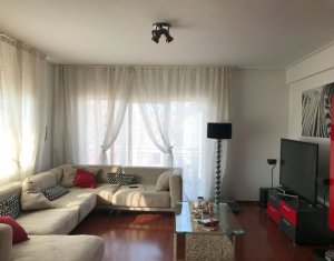 Appartement 3 chambres à louer dans Cluj-napoca, zone Zorilor