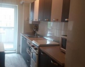 Appartement 4 chambres à vendre dans Cluj-napoca, zone Manastur