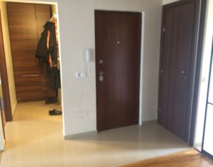 Appartement 4 chambres à vendre dans Cluj-napoca, zone Manastur