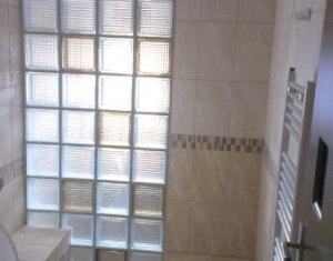 Appartement 3 chambres à louer dans Cluj-napoca, zone Zorilor