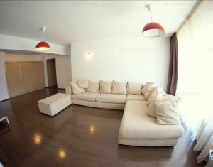, 110m2 dans Cluj-napoca, zone Plopilor